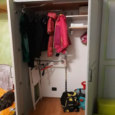 Fronte Piste 아파트 세스트리에